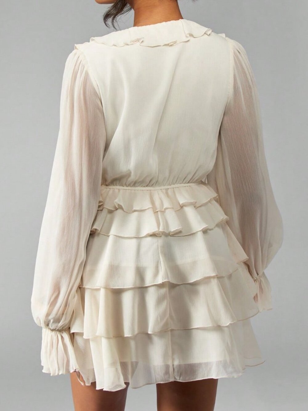 White Elegant Women's Tiered Ruffle Mini Dress with Long Balloon Sleeves - Picture 2 of 7